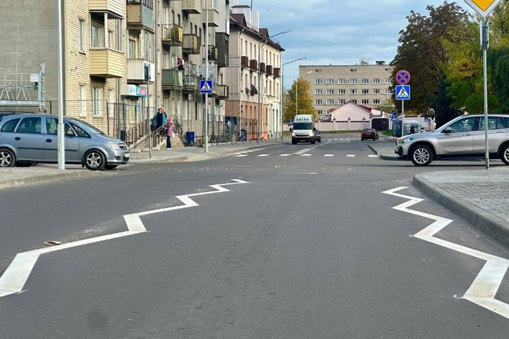 В Беларуси испытывают дорожную разметку, которой нет в ПДД Дорожная разметка