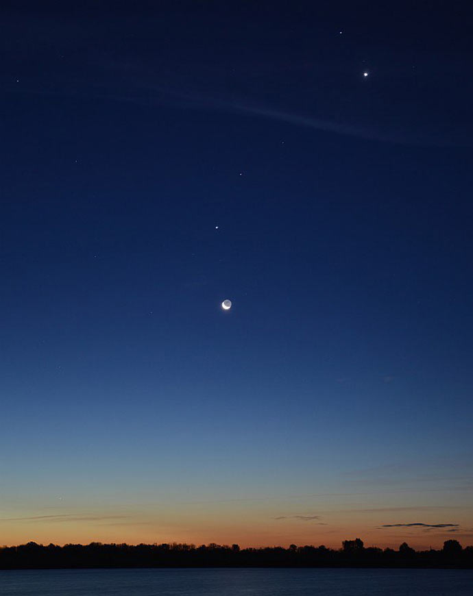 parad planet udalos sfotografirovat zhitelyu gomelya 02