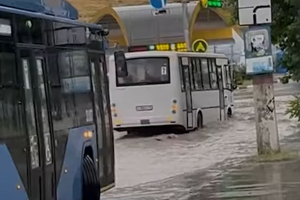 Севастополь под водой Непогода в Севастополе